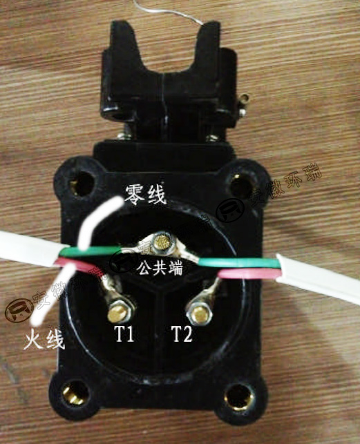 电伴热带温控器接线图